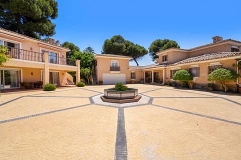 Villa a Estepona, Malaga, Estepona - € 8.500.000 | Ref: WB1746 - foto 3